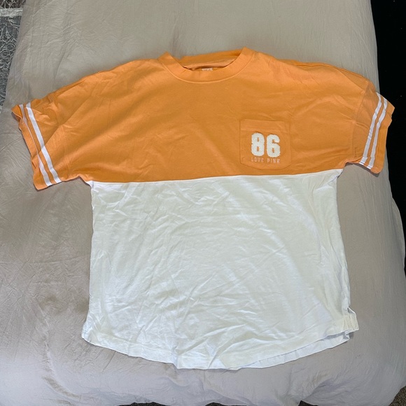 PINK Victoria’s Secret Lounge T-shirt - Picture 1 of 4